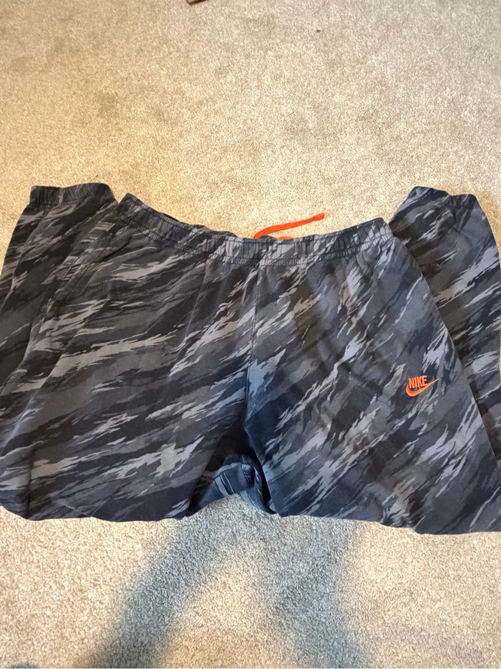 Nike Sportswear Club Fleece Camo Joggers Grey Orange DD5145-010 Men's XXL